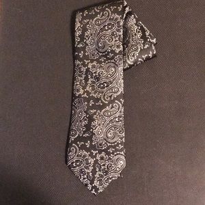 Vintage 100% silk designer men’s tie